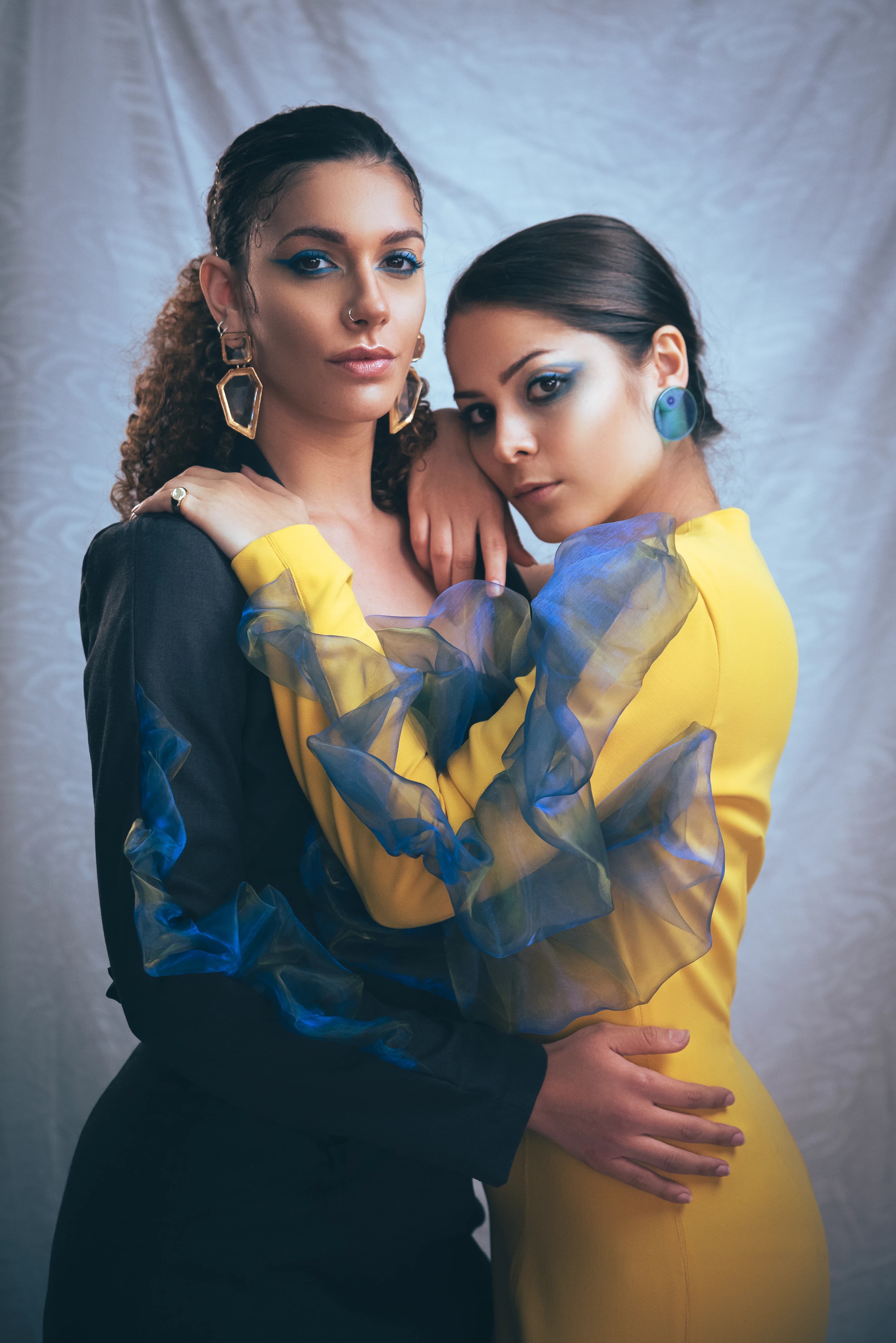 Maquillaje para foto editorial - Maquillaje artístico por Naradiel con Aygul Akhunova por Ayoze